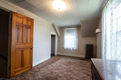 35 Elm St, Hudson, MA 01749 - photo 4