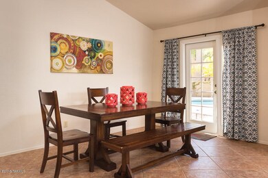 5 casual dining.jpg
