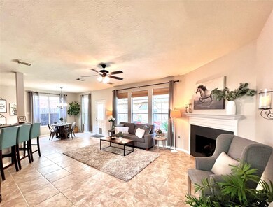 8918 Path Green Dr, Houston, TX 77095 - photo 7