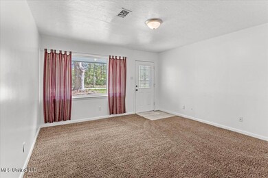 07-Living Room