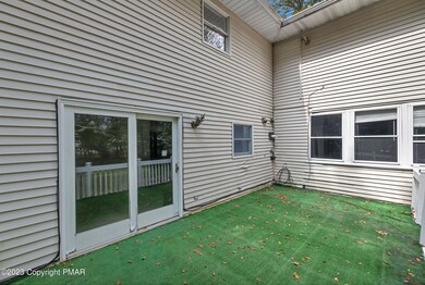 7073 Boulder Ct, Tobyhanna, PA 18466 - photo 5