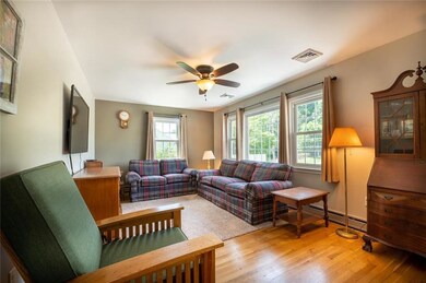 616 Windsor St, Hamburg, PA 19526 - photo 4