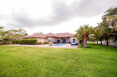 12740 Trotter Blvd, Davie, FL 33330 - photo 3