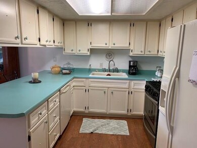 3034 30th St, Columbus, IN 47203 - photo 7