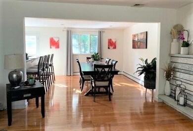 15 Sycamore Rd, Wakefield, MA 01880 - photo 5