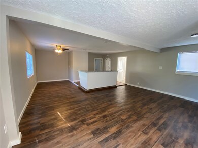 6402 Sherwood Dr, Houston, TX 77021 - photo 6