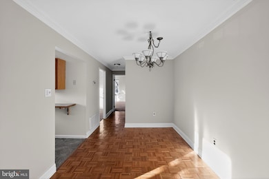 800 South Ave unit B4, Secane, PA 19018 - photo 4