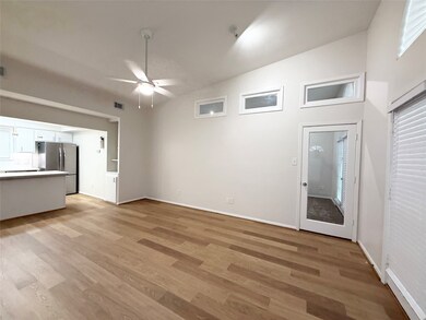 1950 Vermont St unit A, Houston, TX 77019 - photo 2