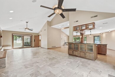 5550 W GILLESPIE RD, COLUMBIA, MO 65203