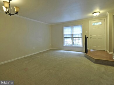 15009 Bridgeport Dr unit X, Dumfries, VA 22025 - photo 2
