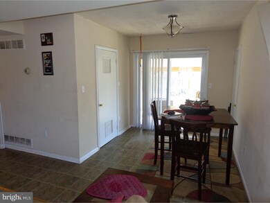 726 Bentley Rd, Lindenwold, NJ 08021 - photo 7