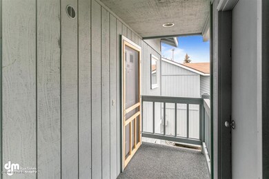 12-Front Entry Exterior_1265