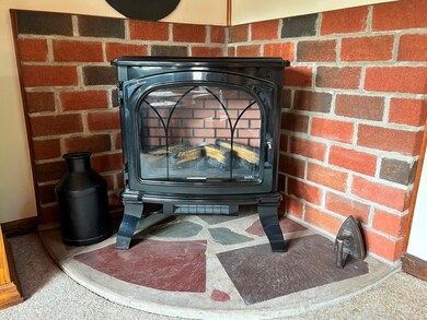 10 Owls Head Bluff Rd, Pembroke, MA 02359 - photo 4