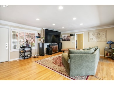 5200 SW Scholls Ferry Rd, Portland, OR 97225 - photo 6