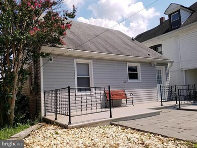 525 Guilford Ave, Hagerstown, MD 21740 - photo 7