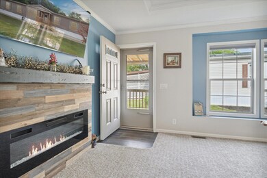 8000 Warren Woods Rd unit 122 Crabapple Ln, Three Oaks, MI 49128 - photo 4