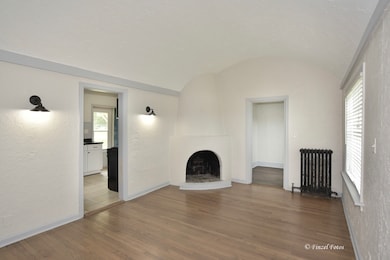 151 N Virginia St unit 1, Crystal Lake, IL 60014 - photo 4