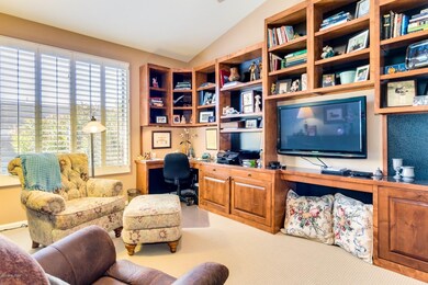 Office/bedroom