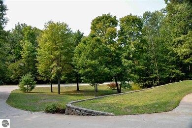 5963 Bunker Hill Rd, Williamsburg, MI 49690 - photo 2