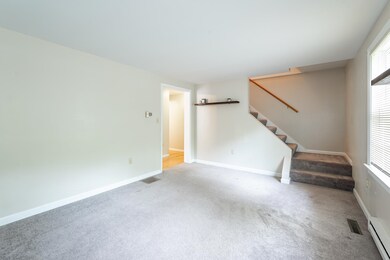 2A Hersey Ln unit A, Stratham, NH 03885 - photo 4