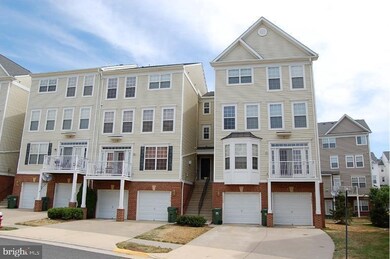 2470 Curie Ct unit 16, Herndon, VA 20171 - photo 2