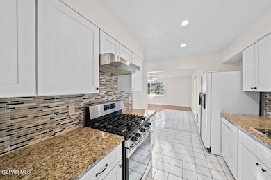 220 Pyrite Dr, El Paso, TX 79932 - photo 4