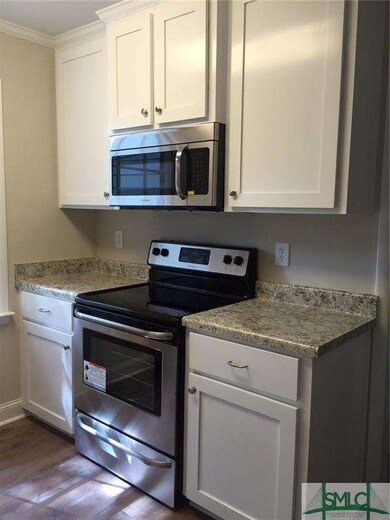 NEW Kitchen! New Counters, New Cabinets, New Floor