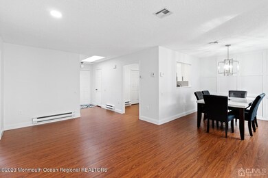 LIVINGROOM 3