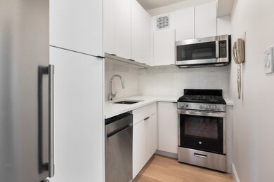 Schwab House unit 8KE, New York, NY 10023 - photo 2