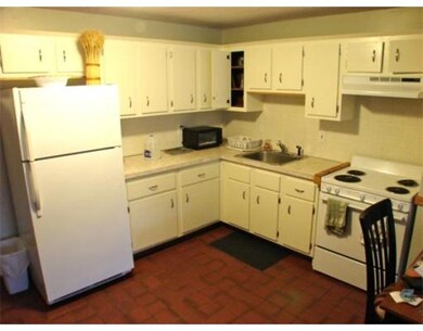 25 Homer Ave unit 25, Cambridge, MA 02138 - photo 3
