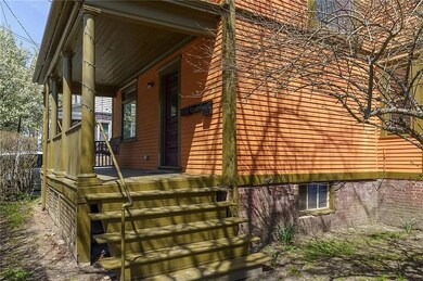 8 Friendship St unit B, Newport, RI 02840 - photo 2