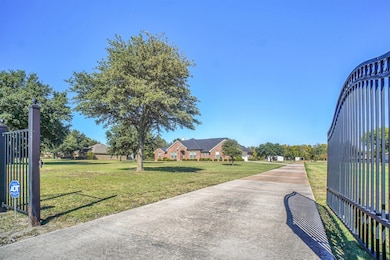 14095 Pecan Ln, Forney, TX 75126 - photo 3