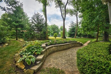 8137 Westgate Dr, Lenexa, KS 66215 - photo 5