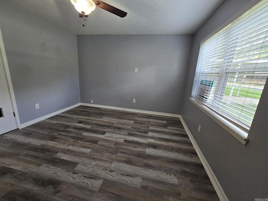 406 SE 1st St, Bryant, AR 72022 - photo 4