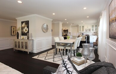 Dining to Kitchen 1