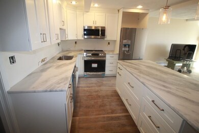 130 Bay View Ave unit A, Salem, MA 01970 - photo 3