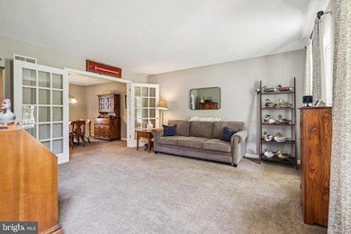 665 Bairs Rd, York, PA 17408 - photo 5