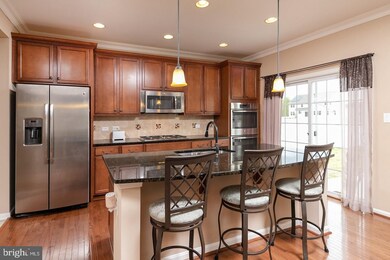 1048 Weston Dr, Williamstown, NJ 08094 - photo 3