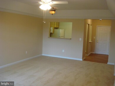 8600 Roaming Ridge Way unit 104, Odenton, MD 21113 - photo 2
