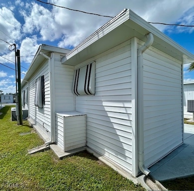 5558 Palm Beach Blvd unit 256, Fort Myers, FL 33905 - photo 5