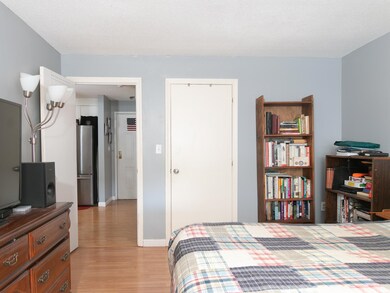 3 Roedean Dr unit UC204, Nashua, NH 03063 - photo 7