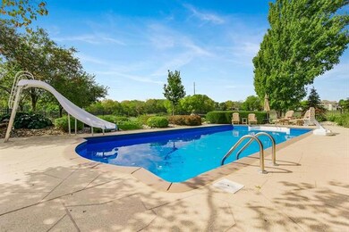 9947 Fountain Cir, Lenexa, KS 66220 - photo 4