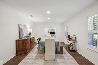 10023 Overbrook Ln, Houston, TX 77042 - photo 2