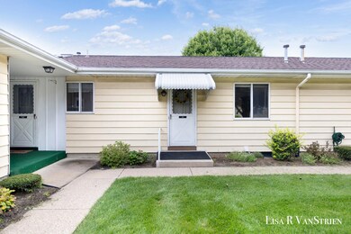 5922 Leisure South Dr SE, Grand Rapids, MI 49548 - photo 2