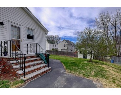 60 17th St, Lowell, MA 01850 - photo 3