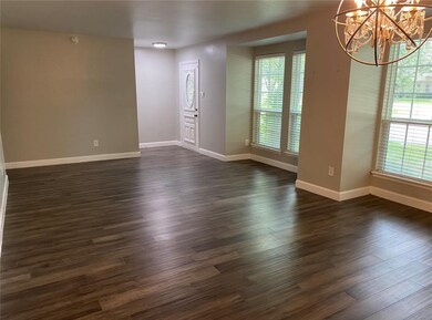 10301 Briar Forest Dr unit 37, Houston, TX 77042 - photo 5