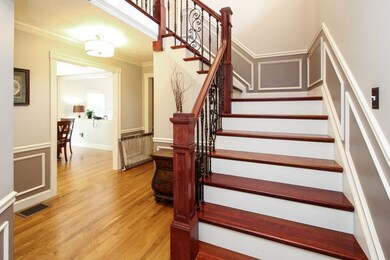 11 Olde Surrey Ln, Medway, MA 02053 - photo 3