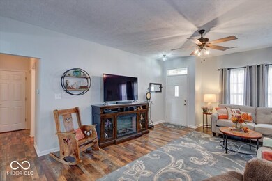 177 Hilltop Farms Blvd, Whiteland, IN 46184 - photo 5