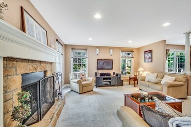 4 Settlers Way, South Easton, MA 02375 - photo 4