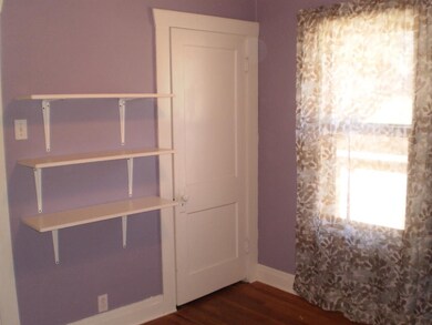 715 S 4th Ave W, Newton, IA 50208 - photo 2